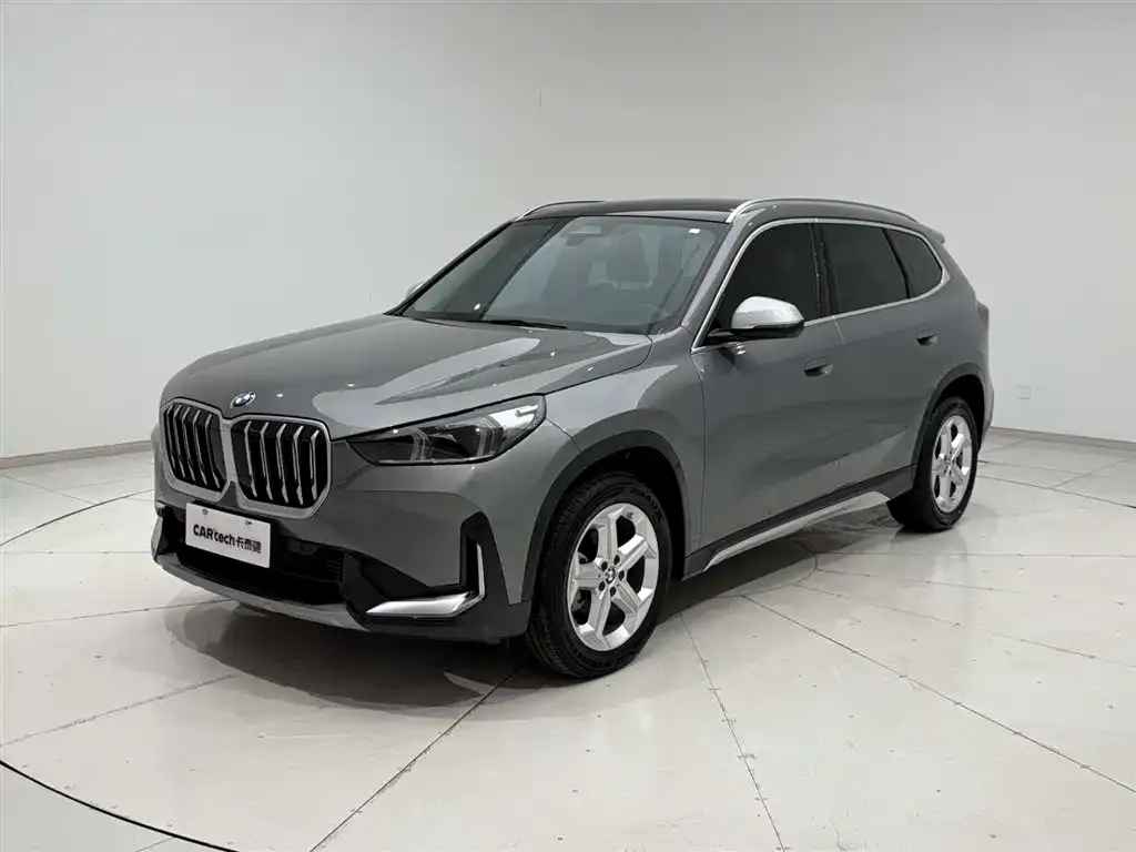 BMW X1 — фото 5