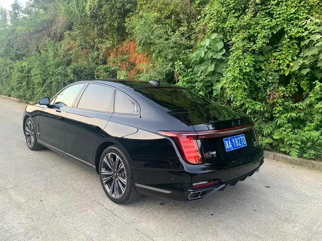 Hongqi H9 — фото 4