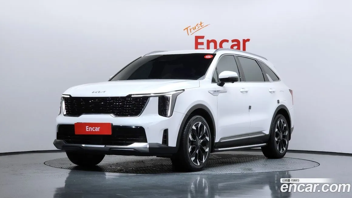 Kia Sorento — фото 1
