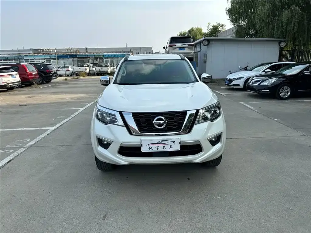 Nissan Terra — фото 2