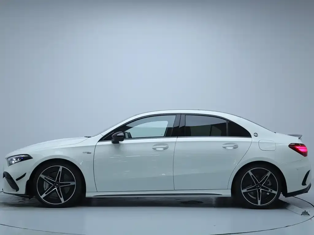 Mercedes-Benz A-Class AMG — фото 4