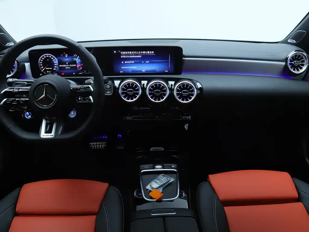Mercedes-Benz A-Class AMG — фото 8