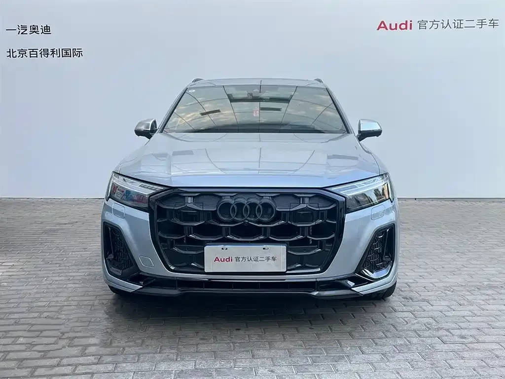 Audi SQ7 — фото 2