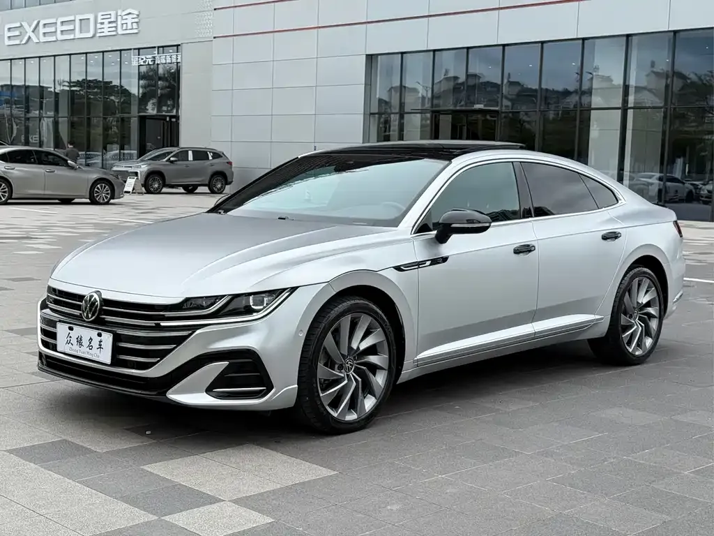 Volkswagen CC — фото 1