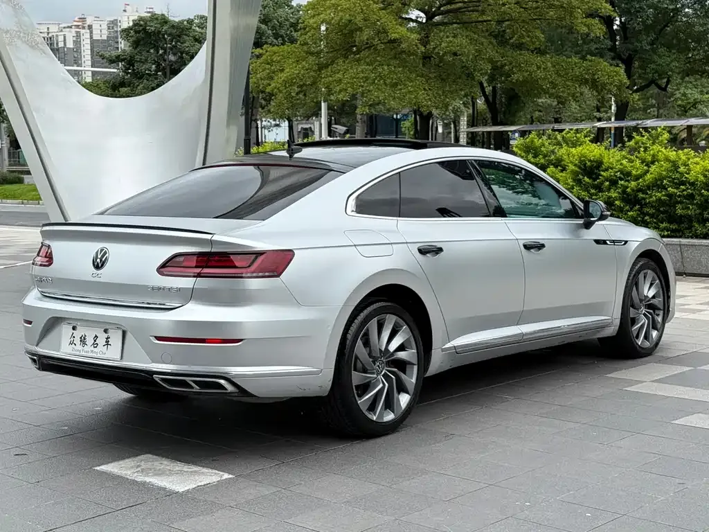 Volkswagen CC — фото 6