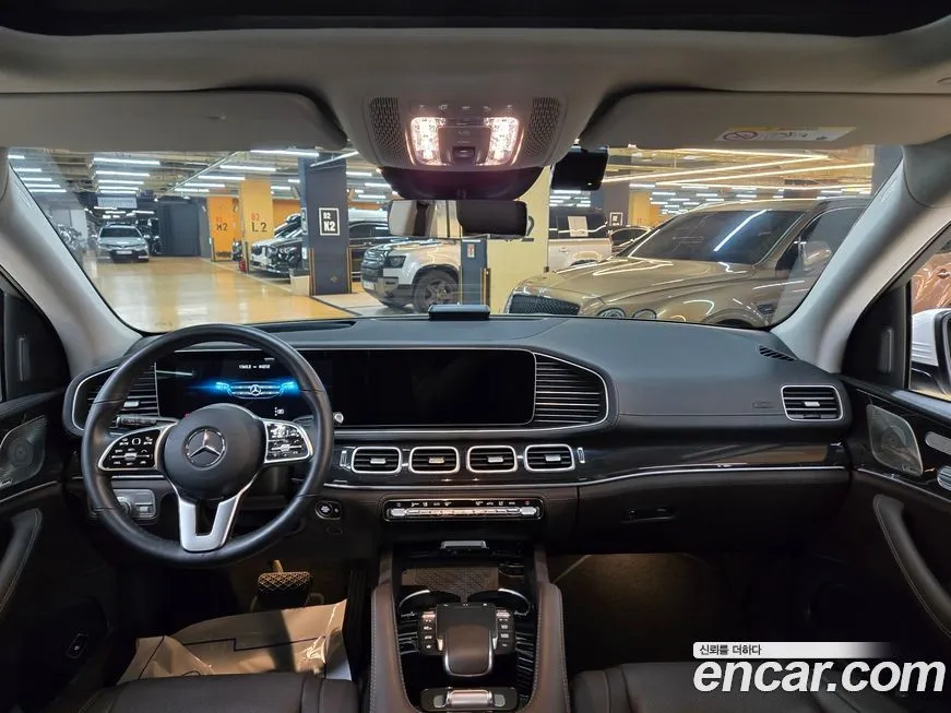 Mercedes-Benz GLE-Class — фото 10