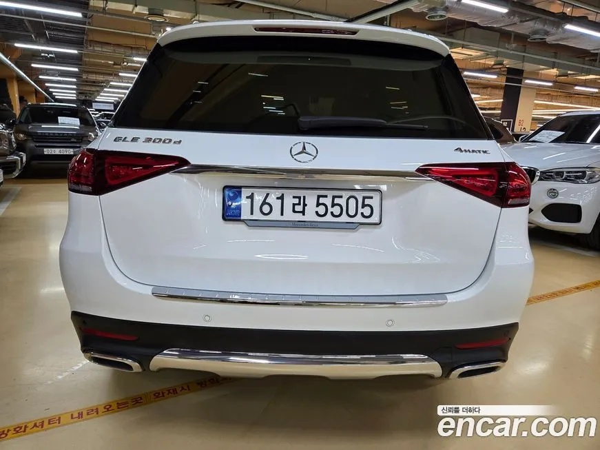 Mercedes-Benz GLE-Class — фото 2