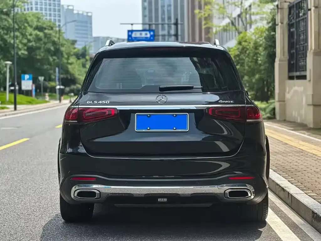 Mercedes-Benz GLS — фото 10
