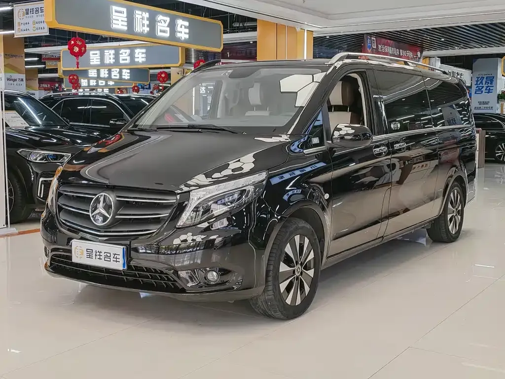 Mercedes-Benz Vito — фото 1