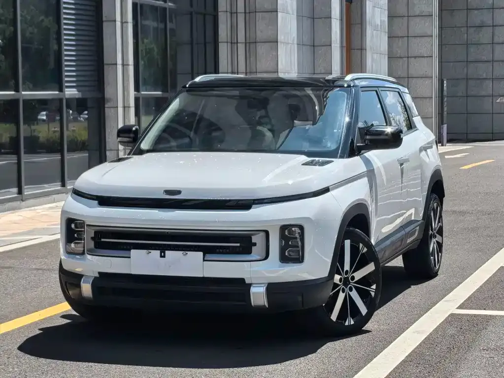 Geely Icon — фото 1