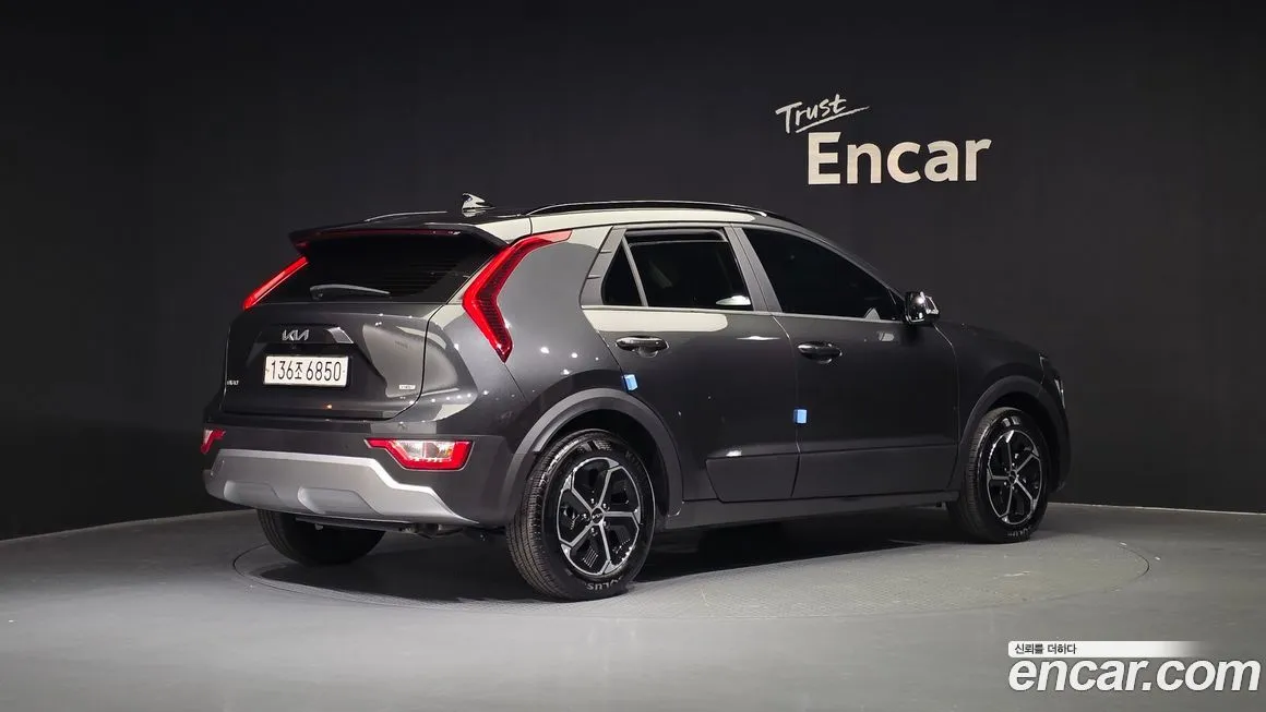 Kia Niro — фото 2
