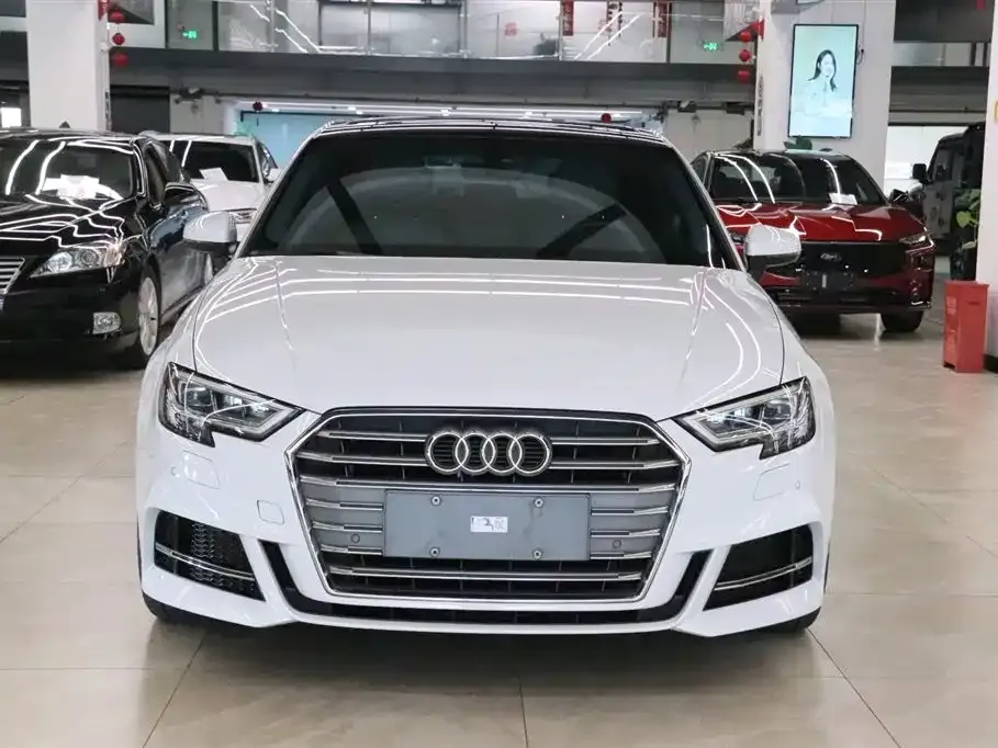 Audi A3 — фото 2