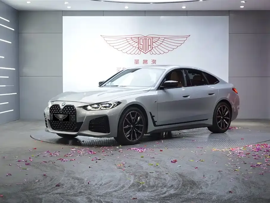 BMW 4 Series — фото 1