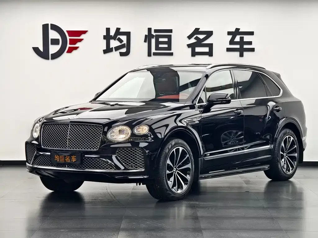 Bentley Bentayga — фото 1