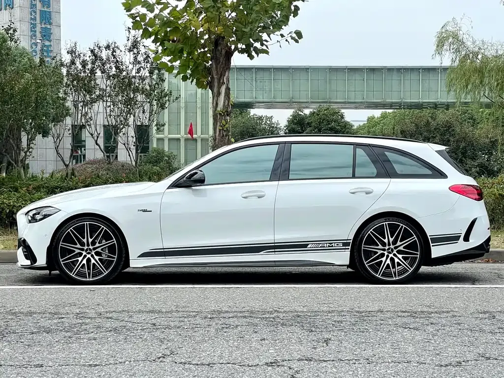 Mercedes-Benz C-Class AMG — фото 7