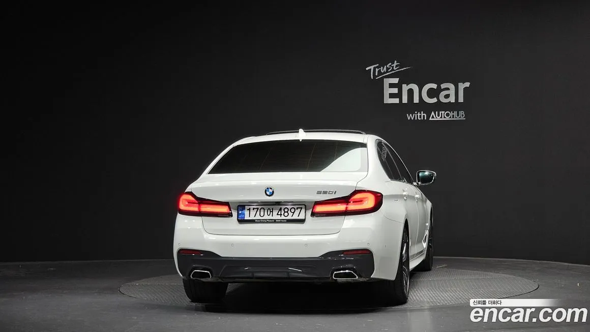 BMW 5-Series — фото 4