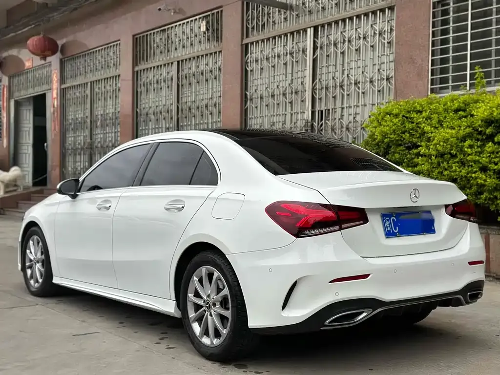 Mercedes-Benz A-Class — фото 4