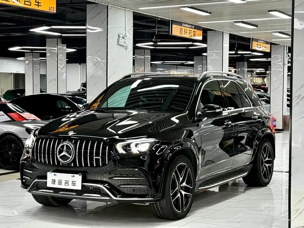 Mercedes-Benz GLE AMG — фото 1