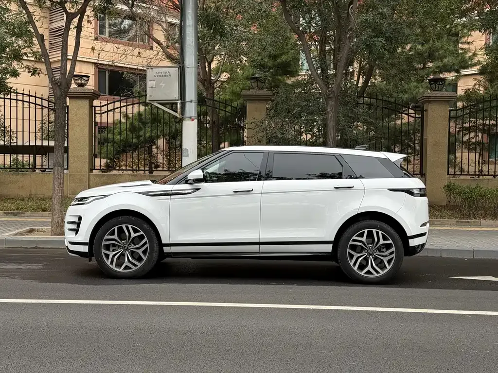 Land Rover Evoque — фото 5