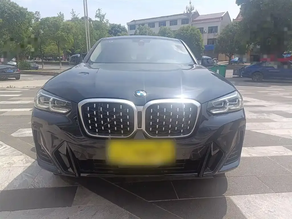 BMW X4 — фото 4