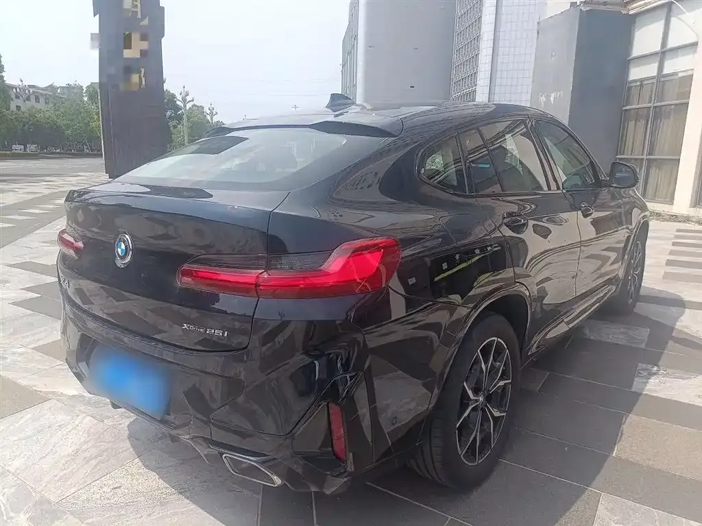 BMW X4 — фото 6