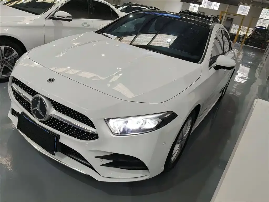 Mercedes-Benz A-Class — фото 1