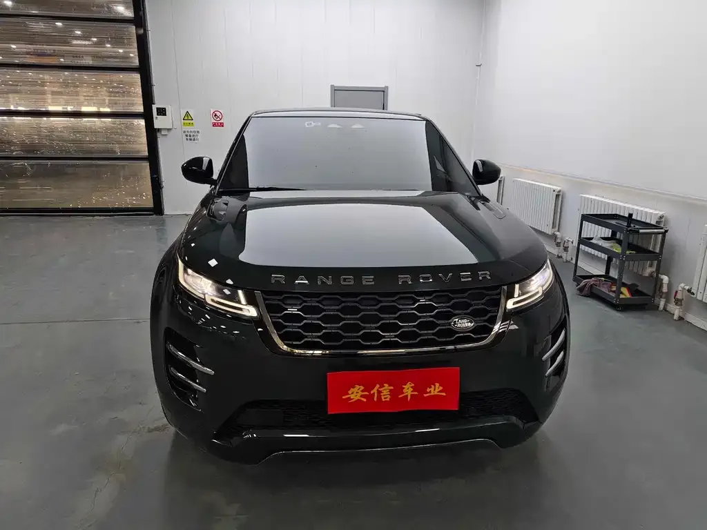 Land Rover Evoque — фото 2