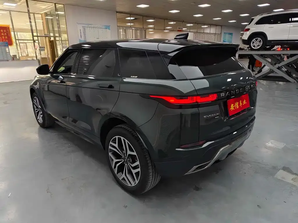 Land Rover Evoque — фото 3