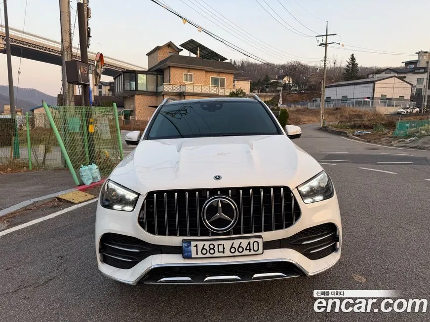 Mercedes-Benz GLE-Class — фото 2
