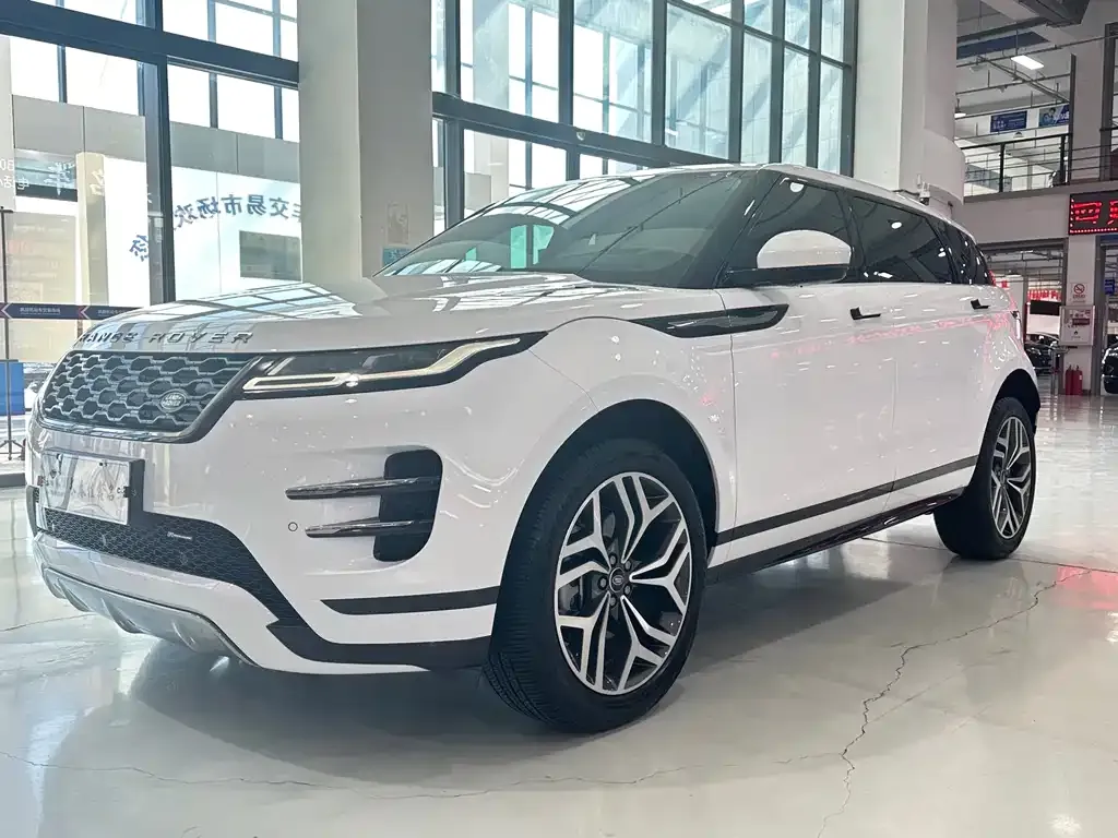 Land Rover Evoque — фото 1