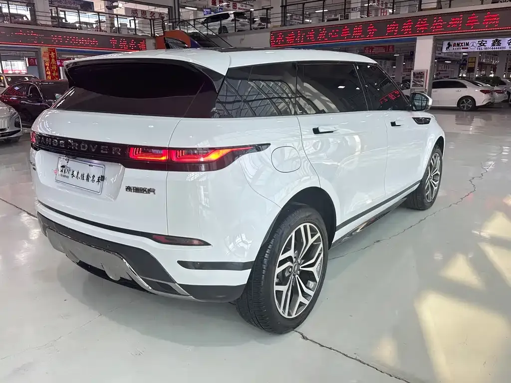 Land Rover Evoque — фото 3