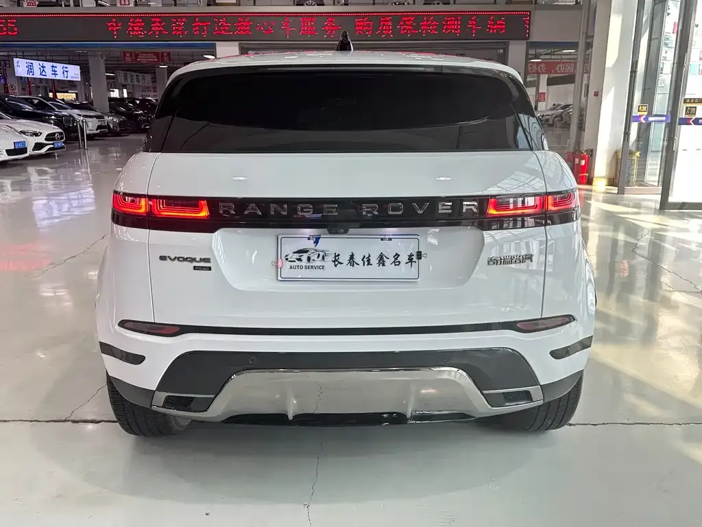 Land Rover Evoque — фото 4