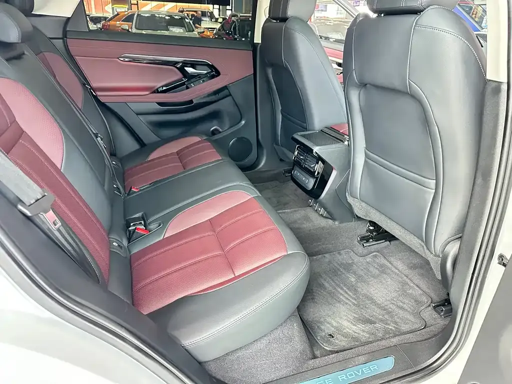 Land Rover Evoque — фото 8