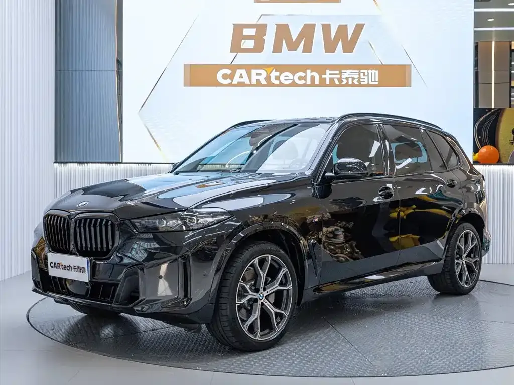 BMW X5 — фото 1
