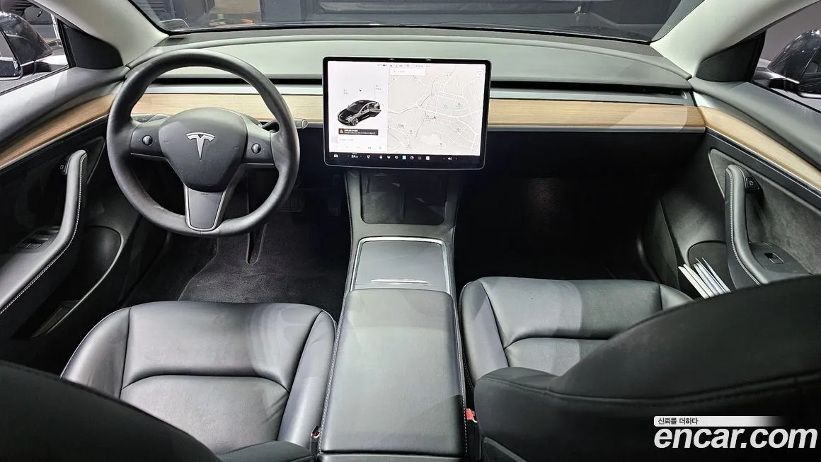 Tesla Model 3 — фото 7