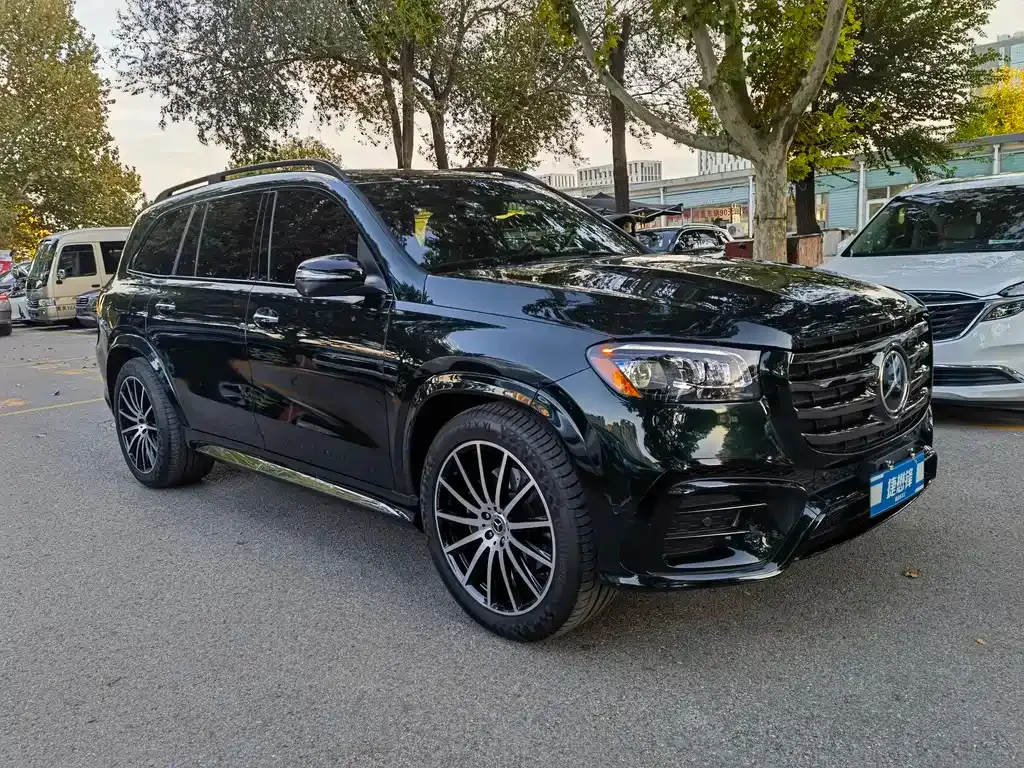 Mercedes-Benz GLS — фото 2