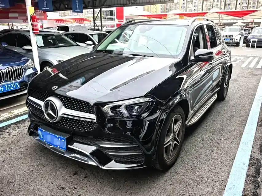 Mercedes-Benz GLE — фото 1