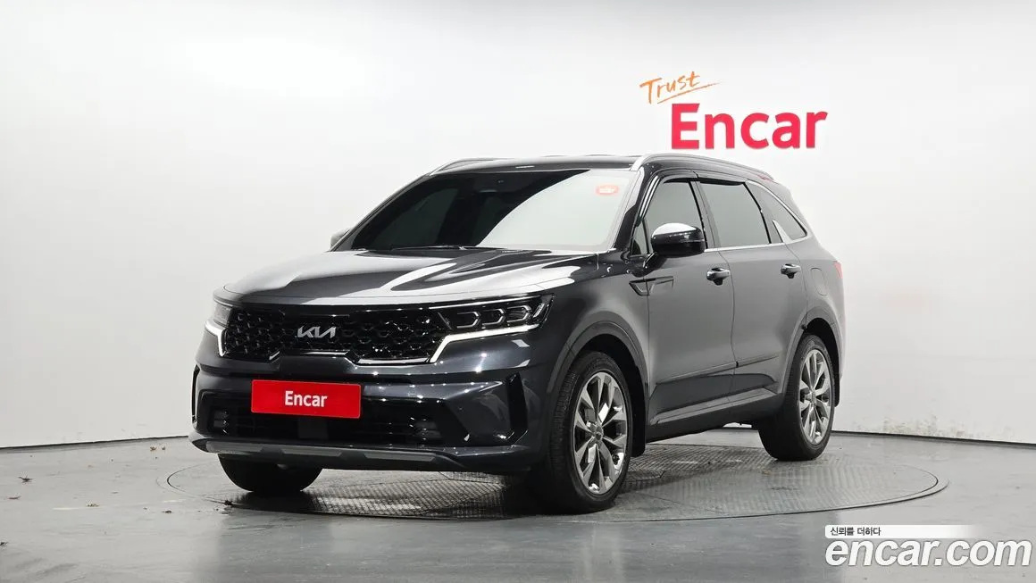 Kia Sorento — фото 1
