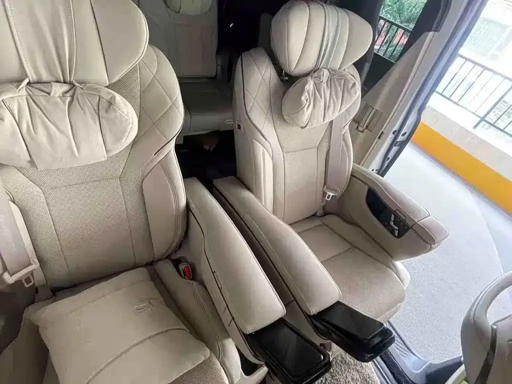 Toyota Vellfire — фото 8