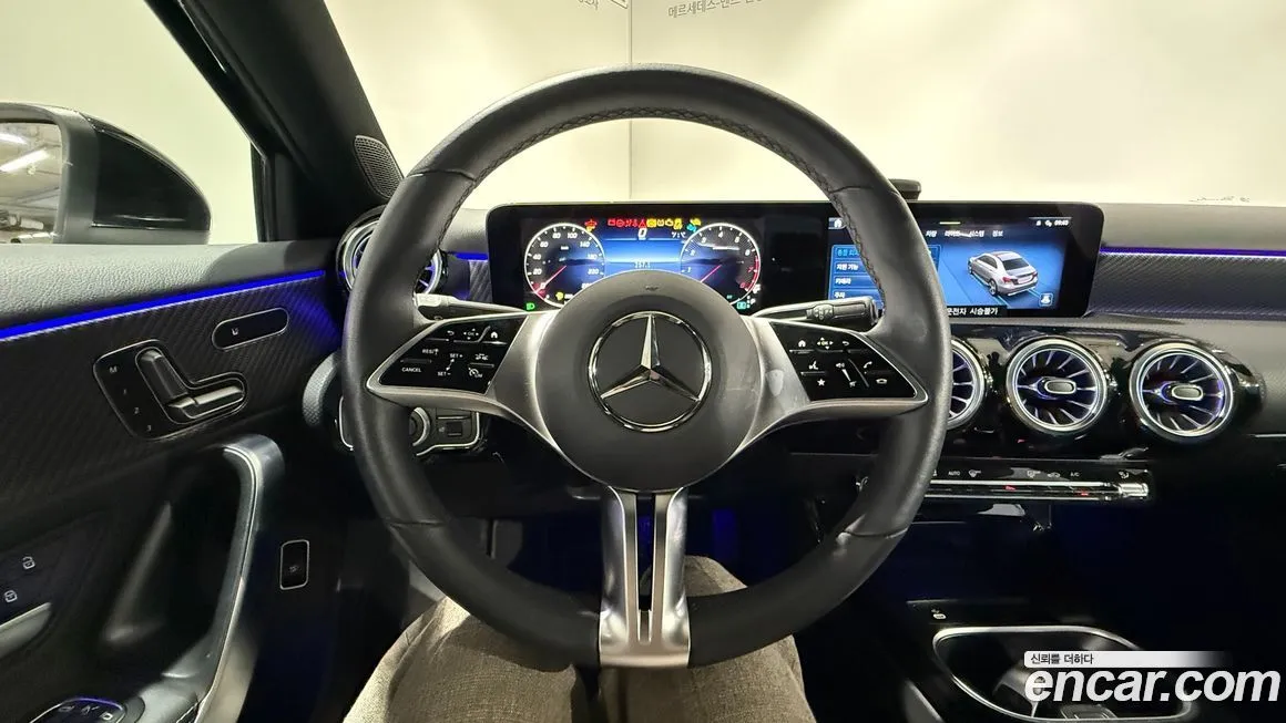 Mercedes-Benz A-Class — фото 10