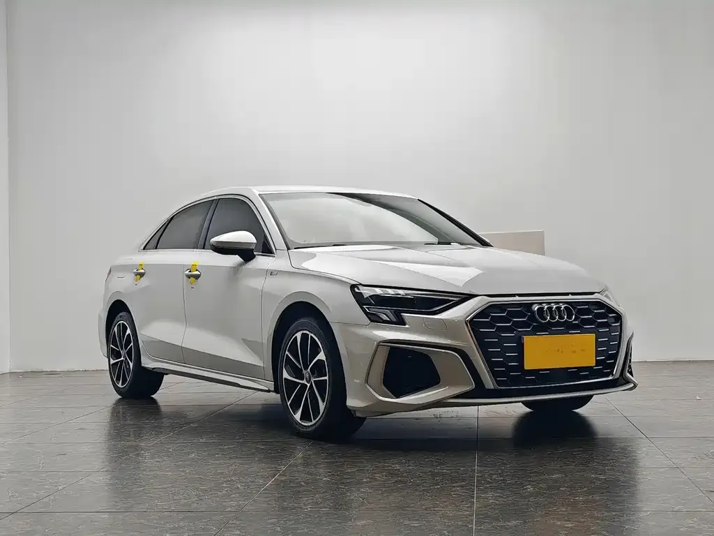 Audi A3 — фото 2