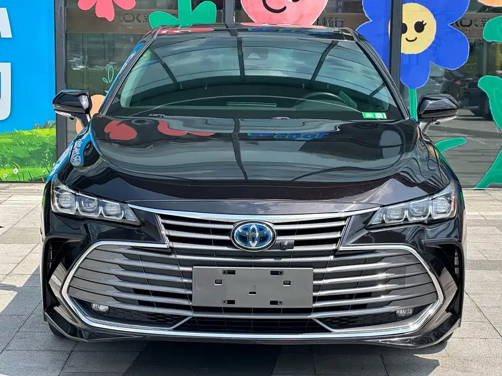Toyota Avalon — фото 2