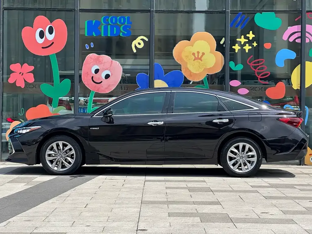 Toyota Avalon — фото 6