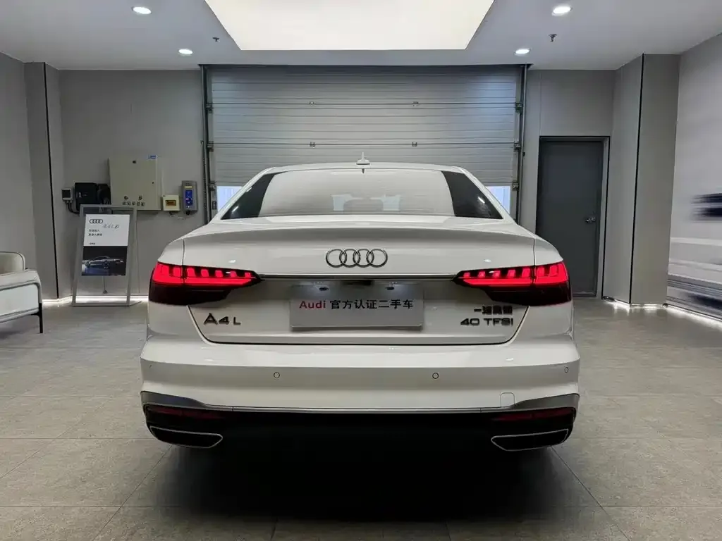 Audi A4L — фото 4
