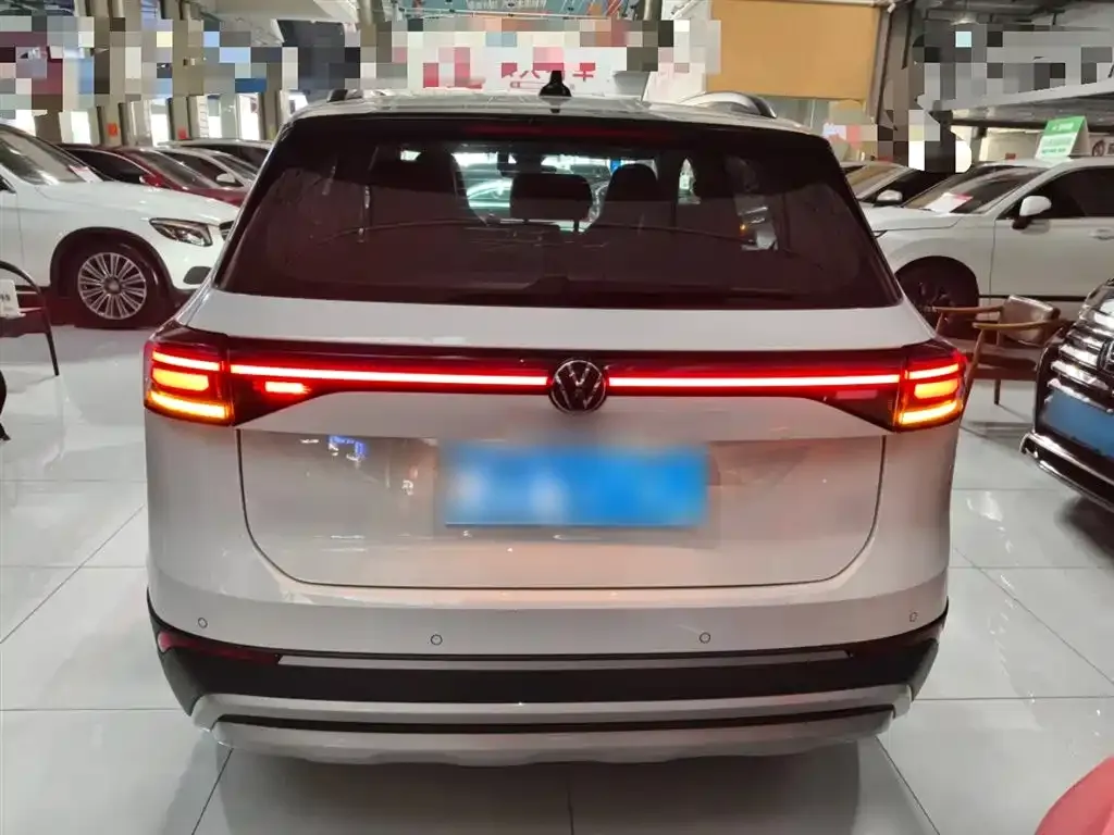 Volkswagen Tharu — фото 6