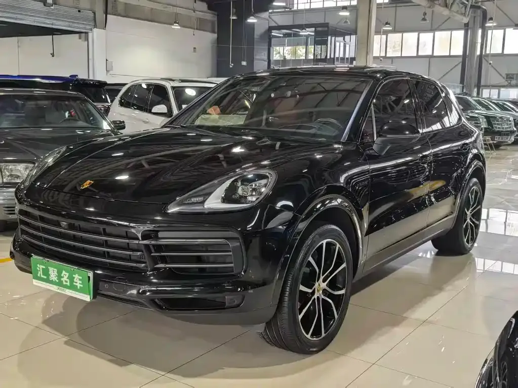 Porsche Cayenne Hybrid — фото 1