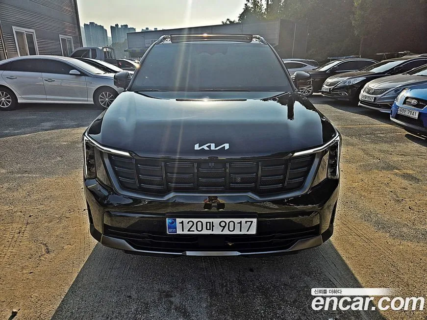 Kia Sorento — фото 1