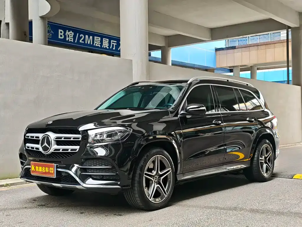 Mercedes-Benz GLS — фото 1