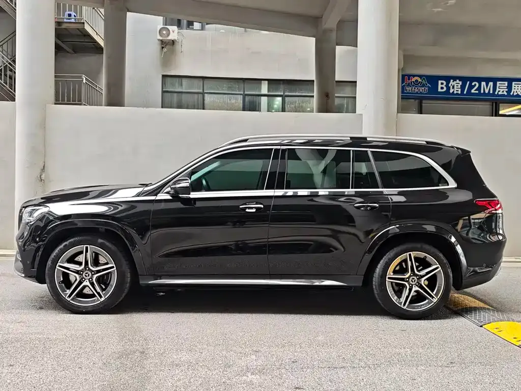 Mercedes-Benz GLS — фото 7