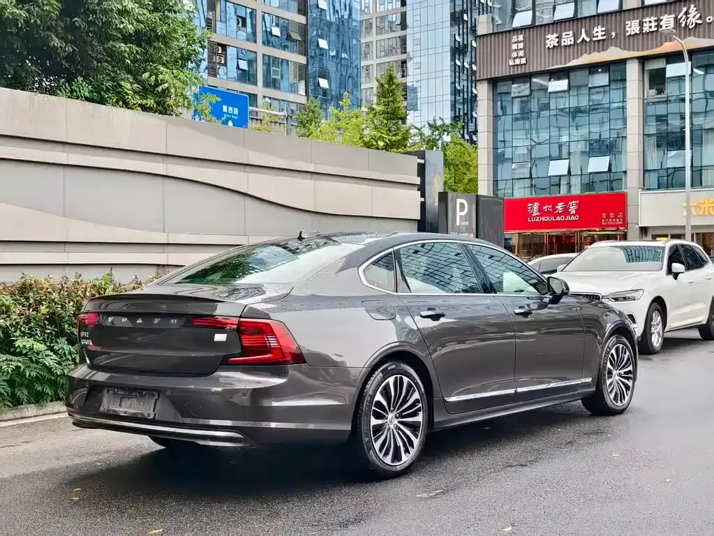 Volvo S90 PHEV — фото 6